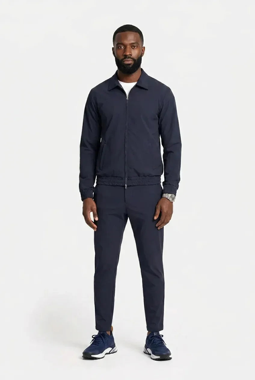 Tech Suit Dunkelblau